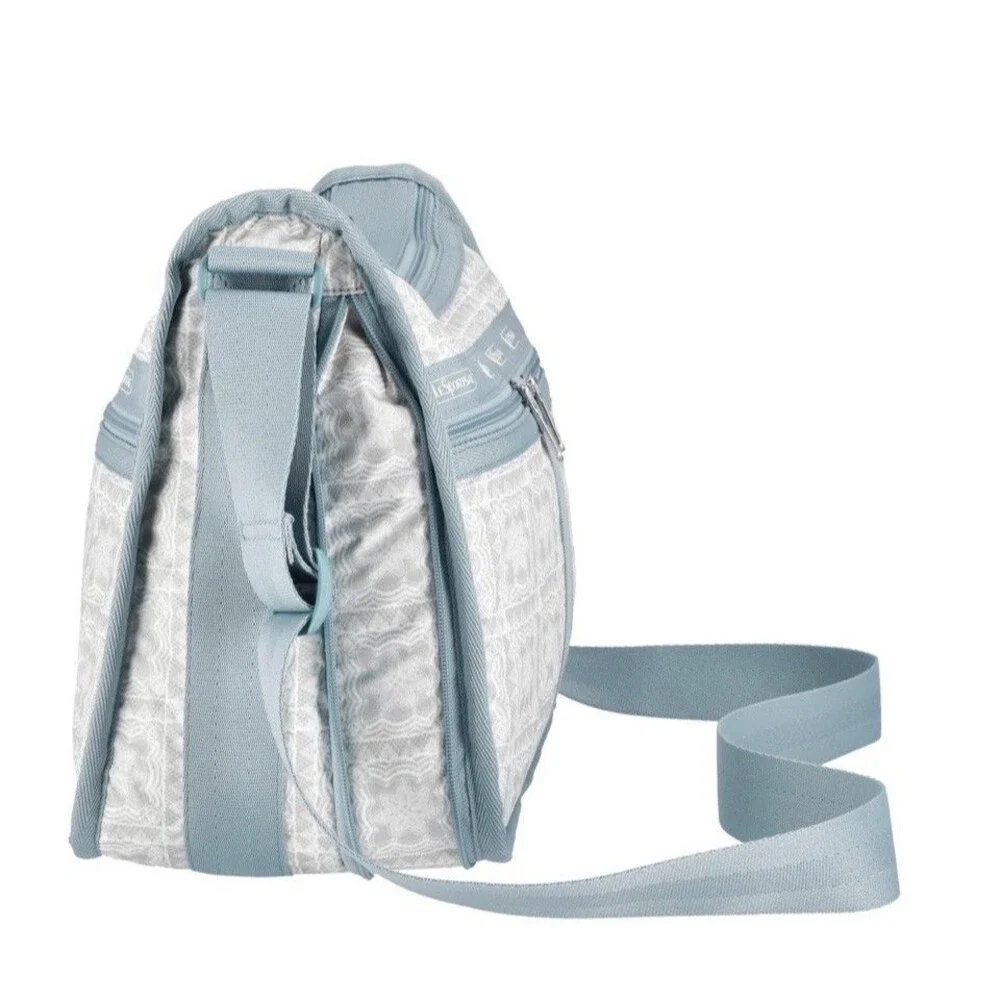 LeSportsac Deluxe Everyday Bag(Geometric Lace)